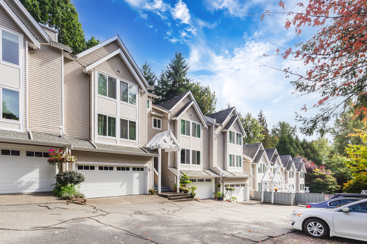 AVONLEA TOWNHOMES West Coast Windows